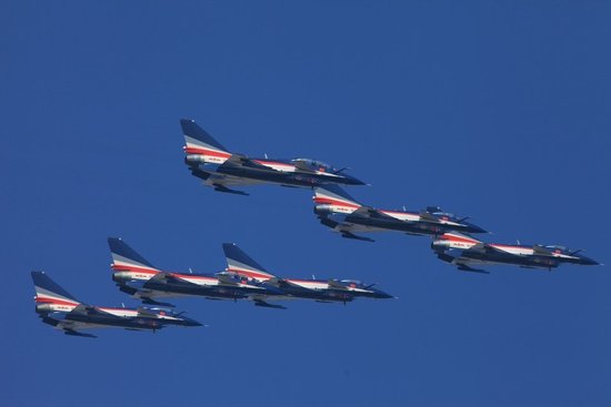 �麣��չӭ��(l��i)������ �w�б��݃�(n��i)�����S��